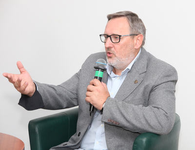 Jędrzej Lipski. Spotkanie „Wojna obronna 1939 r. – dlaczego armia nie broniła Śląska?” z cyklu „Śląsk od morza do morza” – Warszawa, 8 października 2020. Fot. Piotr Życieński (IPN)