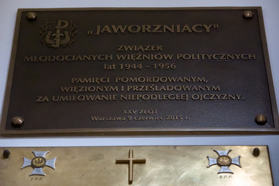 Msza św. w Katedrze Polowej WP w intencji pomordowanych, zmarłych i żyjących Młodocianych Więźniów Politycznych lat 1944–1956 „Jaworzniacy” – 9 października 2020. Fot. Sławek Kasper (IPN)