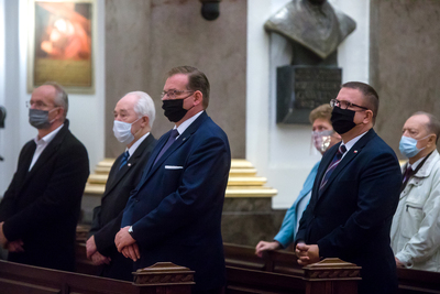 Msza św. w Katedrze Polowej WP w intencji pomordowanych, zmarłych i żyjących Młodocianych Więźniów Politycznych lat 1944–1956 „Jaworzniacy” – 9 października 2020. Fot. Sławek Kasper (IPN)