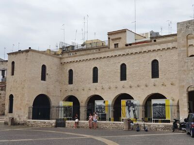 Wystawa „»Wstańcie, chodźmy...« Pierwsza pielgrzymka Jana Pawła II do Polski” – Bari, 6 października – 11 listopada 2020