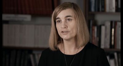 Kadry z filmu „Polmission. Tajemnice paszportów”