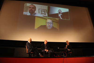 Rozmowa z twórcami filmu „Polmission. Tajemnice paszportów” podczas MFFoTEK – 24 października 2020. Fot. Piotr Życieński (IPN)