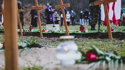 Trzecia ceremonia pogrzebowa ofiar niemieckich zbrodni – Pomiechówek, 17 grudnia 2020 fot. MN/BUWiM