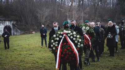Trzecia ceremonia pogrzebowa ofiar niemieckich zbrodni – Pomiechówek, 17 grudnia 2020 fot. MN/BUWiM