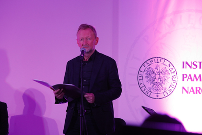 Koncert „Potęga smaku” z cyklu „URodziny Barda. Rzecz o Przemysławie Gintrowskim” – 18 grudnia 2020. Fot. Piotr Życieński (IPN)