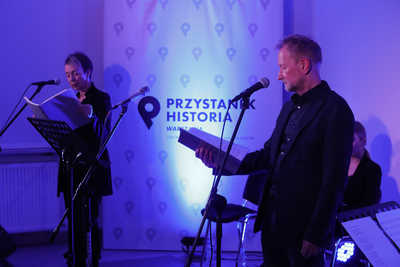 Koncert „Potęga smaku” z cyklu „URodziny Barda. Rzecz o Przemysławie Gintrowskim” – 18 grudnia 2020. Fot. Piotr Życieński (IPN)