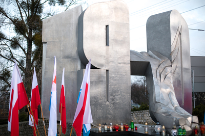 Obchody 50. rocznicy Grudnia ’70 w Gdyni. Fot. S. Kasper (IPN)