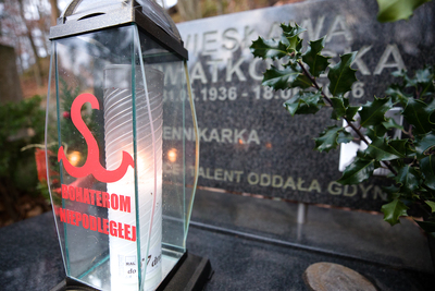 Obchody 50. rocznicy Grudnia ’70 w Gdyni. Fot. S. Kasper (IPN)