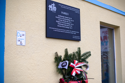 Obchody 50. rocznicy Grudnia ’70 w Gdyni. Fot. S. Kasper (IPN)