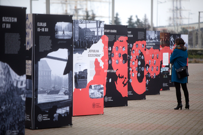 Obchody 50. rocznicy Grudnia ’70 w Gdyni. Fot. S. Kasper (IPN)