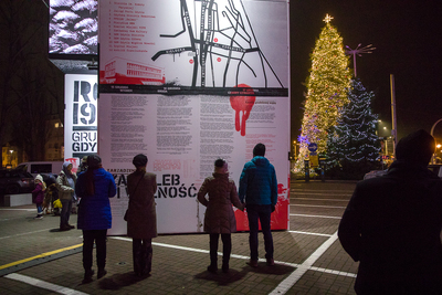 Obchody 50. rocznicy Grudnia ’70 w Gdyni. Fot. S. Kasper (IPN)