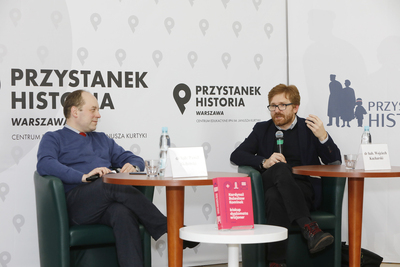 Dr hab. Paweł Skibiński i dr hab. Wojciech Kucharski. Fot. Piotr Życieński (IPN)