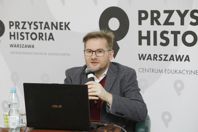 „Potomkowie Le Corbusiera i architekci, czyli marzenie o modernizacji miast” – wykład dr. hab. Piotra Majewskiego – 30 stycznia 2021. Fot. Piotr Życieński (IPN)