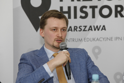 Dr Bolesław Piasecki (Akademia Sztuki Wojennej), podczas dyskusji „Kontrwywiad – atak i obrona. Rzecz o kondycji polskiego kontrwywiadu” z cyklu „Tajemnice bezpieki” – 29 stycznia 2021. Fot. Piotr Życieński (IPN)
