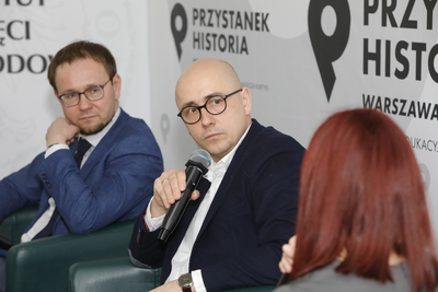 Dyskusja wokół książki „Sztuka przetrwania. Deportacje sowieckie z powiatu bielskiego 1940–1941. Relacje zesłańców”. Fot. Piotr Życieński (IPN)