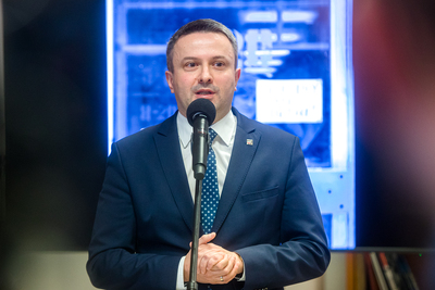 Dr Sebastian Pilarski, redaktor naukowy książki „Egzamin studenta i obywatela. Rzecz o strajku studentów łódzkich w 1981 r.” – 17 lutego 2021. Fot. Sławek Kasper (IPN)