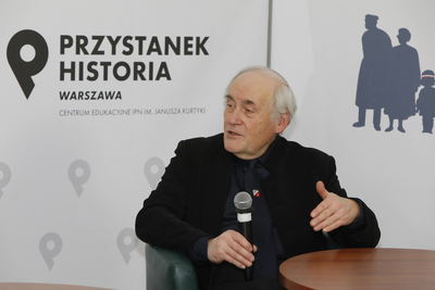 Janusz Odziemkowski. Dyskusja wokół książki „6 Armia Wojska Polskiego w wojnie polsko-bolszewickiej w 1920 r.”. Fot. Piotr Życieński (IPN)
