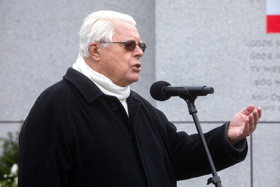 Witold Mieszkowski, syn komandora Stanisława Mieszkowskiego podczas obchodów Narodowego Dnia Pamięci Żołnierzy Wyklętych na powązkowskiej „Łączce” – 1 marca 2021. Fot. Sławek Kasper (IPN)