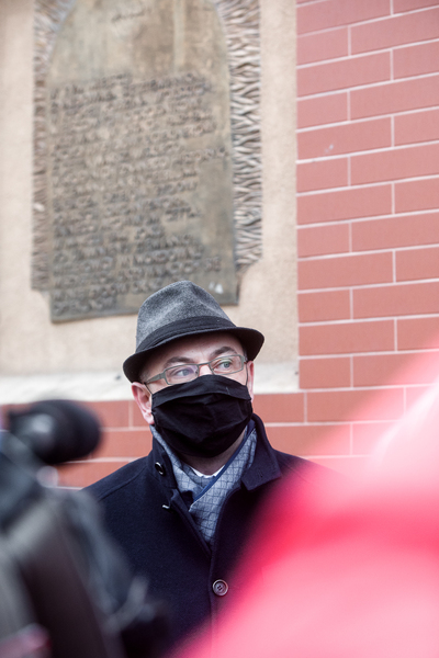 Zastępca prezesa IPN oddał hołd zamordowanym mieszkańcom i opiekunom bunkra „Krysia” – 7 marca 2021. Fot. Sławek Kasper (IPN)