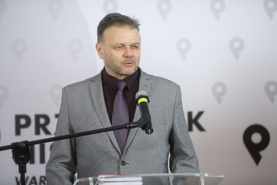 Adam Hlebowicz, dyrektor Biura Edukacji Narodowej IPN podczas konferencji prasowej prezentującej publikację IPN „Jeńcy 1920” – 11 marca 2021. Fot. Sławek Kasper (IPN)