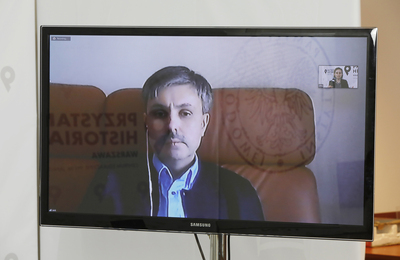 Prof. Jacek Pietrzak (UŁ), autor książki „Polscy uchodźcy na Bliskim Wschodzie w latach drugiej wojny światowej. Ośrodki, instytucje, organizacje” . Fot. Piotr Życieński (IPN)