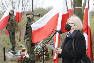 70. rocznica śmierci ppor. Mieczysława Dziemieszkiewicza ps. „Rój” i Bronisława Gniazdowskiego ps. „Mazur” – 13 kwietnia 2021. Fot. Piotr Życieński (IPN)