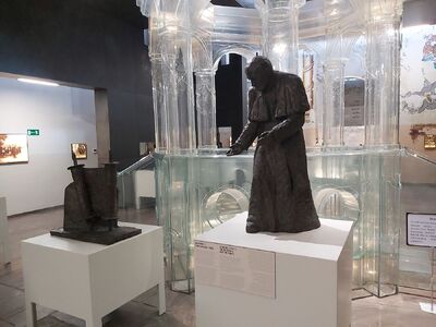 Wystawa „Obraz Treblinki w oczach Samuela Willenberga” w synagodze w Chmielniku – 9 maja – 30 czerwca 2021. Fot. Ośrodek Edukacyjno-Muzealny „Świętokrzyski Sztetl”