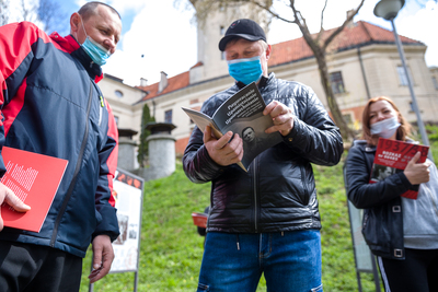 Otwarcie wystawy „Rozkaz nr 00485. Antypolska operacja NKWD na sowieckiej Ukrainie 1937–1938” – Pułtusk, 27 kwietnia 2021. Fot. Sławek Kasper (IPN)