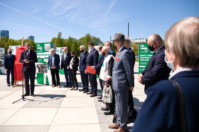 Otwarcie ogólnopolskiej wystawy IPN „TU rodziła się »Solidarność« rolników” – Warszawa, plac Marszałka Józefa Piłsudskiego, 12 maja 2021. Fot. Sławek Kasper (IPN)