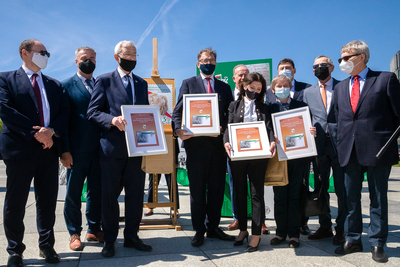 Prezentacja znaczka Poczty Polskiej poświęconego „Solidarności” rolniczej, wprowadzonego do obiegu w dniu 40. rocznicy rejestracji NSZZ RI „Solidarność” – Warszawa, 12 maja 2021. Fot. Sławek Kasper (IPN)