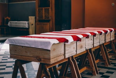 Pogrzeb 8 żołnierzy Wojska Polskiego poległych w obronie Fortu III w Pomiechówku w 1939 r. fot. MN/BUWiM