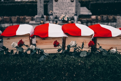 Pogrzeb 8 żołnierzy Wojska Polskiego poległych w obronie Fortu III w Pomiechówku w 1939 r. fot. MN/BUWiM