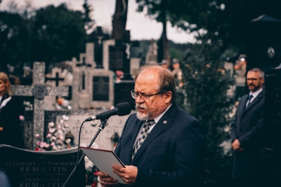 Pogrzeb 8 żołnierzy Wojska Polskiego poległych w obronie Fortu III w Pomiechówku w 1939 r. fot. MN/BUWiM