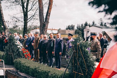 Pogrzeb 8 żołnierzy Wojska Polskiego poległych w obronie Fortu III w Pomiechówku w 1939 r. fot. MN/BUWiM