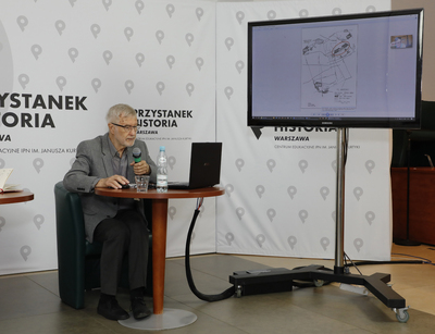 Zygmunt Walkowski. Dyskusja „KL Warschau – niemiecki nazistowski obóz koncentracyjny w Warszawie (1943–1944)” – 11 czerwca 2021. Fot. Piotr Życieński (IPN)