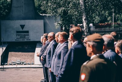 Obchody Narodowego Dnia Pamięci Ofiar Niemieckich Nazistowskich Obozów Koncentracyjnych i Obozów Zagłady – Warszawa, Cmenatrz Wojskowy na Powązkach, fot. MN/BUWiM