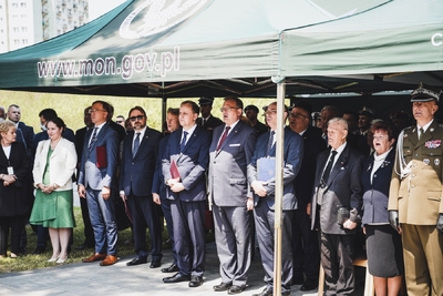 Święto Centralnej Biblioteki Wojskowej, odsłonięcie tablicy upamiętniającej Marszałka Józefa Piłsudskiego – fot. MN/BUWiM