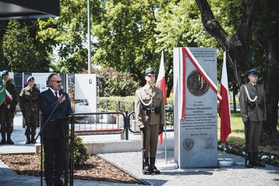 Święto Centralnej Biblioteki Wojskowej, odsłonięcie tablicy upamiętniającej Marszałka Józefa Piłsudskiego – fot. MN/BUWiM