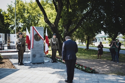 Święto Centralnej Biblioteki Wojskowej, odsłonięcie tablicy upamiętniającej Marszałka Józefa Piłsudskiego – fot. MN/BUWiM