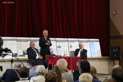 Promocja książki Mariana Karczewskiego „Czy można zapomnieć? Wspomnienia z lat wojny 1939–1945” – 15 czerwca 2021. Foto: Ośrodek Kultury w Jadowie