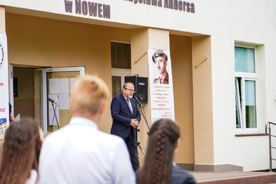 Uroczystości odsłonięcia pomnika gen. Władysława Andersa – Nowe, 25 czerwca 2021. Fot. Mateusz Niegowski (IPN)