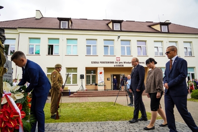 Uroczystości odsłonięcia pomnika gen. Władysława Andersa – Nowe, 25 czerwca 2021. Fot. Mateusz Niegowski (IPN)