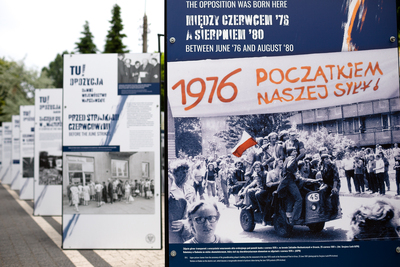 Otwarcie wystawy IPN „TU rodziła się opozycja. Między Czerwcem ’76 a Sierpniem ’80” – Warszawa-Ursus, 25 czerwca 2021. Fot. Sławek Kasper (IPN)