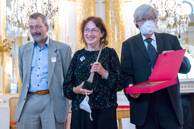 Nagrodę „Kustosz Pamięci Narodowej” dla Komitetu Pamięci Gusen odebrała delegacja pod przewodnictwem prezes Marthy Gammer – Warszawa, 29 czerwca 2021. Fot. Sławek Kasper (IPN)