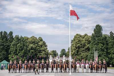 Uroczystość przekazania obowiązków przez gen. dyw. Roberta Głąba nowemu Dowódcy Garnizonu Warszawa – 30 czerwca 2021. Fot. Sławek Kasper (IPN)