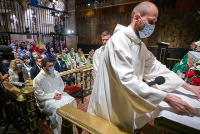 Msza św. w Kaplicy NMP na Jasnej Górze w trakcie XXVII Światowego Zjazdu i Pielgrzymki Kresowian w Częstochowie. Fot. Sławek Kasper (IPN)