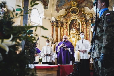 Ceremonia pogrzebowa Powstańców Śląskich – fot. MN/BUWiM
