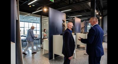 Otwarcie wystawy rzeźb „Obraz Treblinki w oczach Samuela Willenberga” w Państwowym Muzeum na Majdanku. Zdjęcia dzięki uprzejmości Państwowego Muzeum na Majdanku.