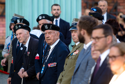 Uroczystości przy pomniku Powstania Warszawskiego na pl. Krasińskich – 31 lipca 2021. Fot. Sławek Kasper (IPN)