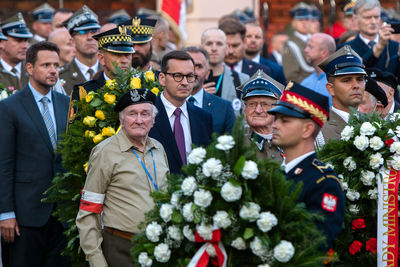 Uroczystości przy pomniku Powstania Warszawskiego na pl. Krasińskich – 31 lipca 2021. Fot. Sławek Kasper (IPN)